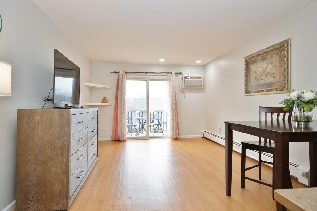 292 Parkside Drive, Suffern, New York image 5