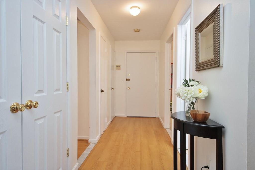 292 Parkside Drive, Suffern, New York image 11