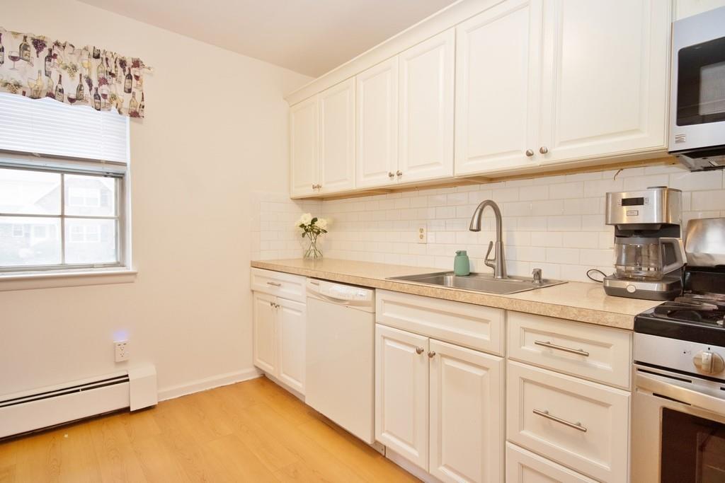 292 Parkside Drive, Suffern, New York image 32