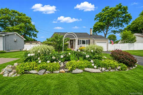 Homes For Sale - 191 Grove Street<br/> Port Jefferson, NY 11776