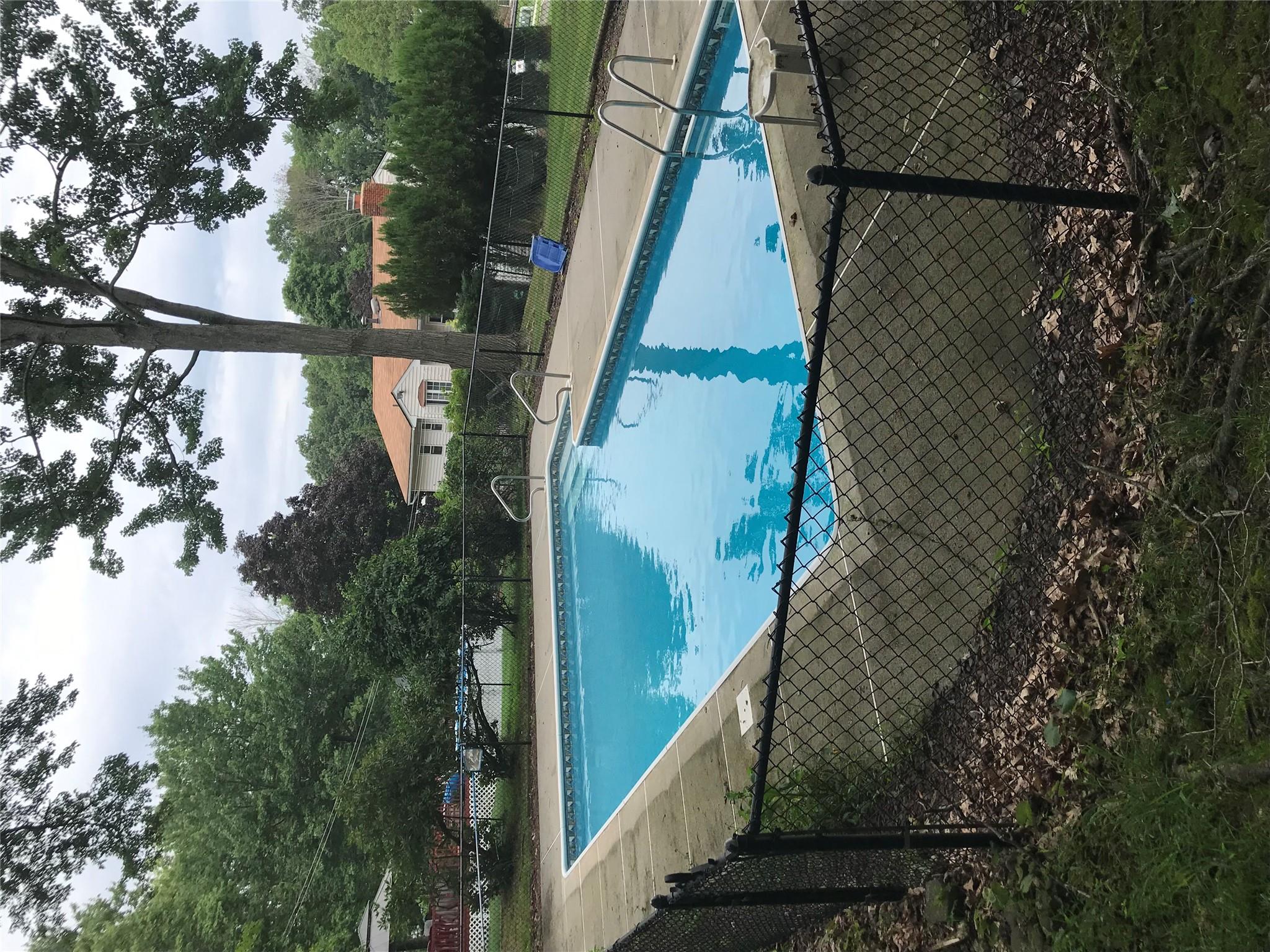 33 Winchester Drive, Monroe, New York image 4
