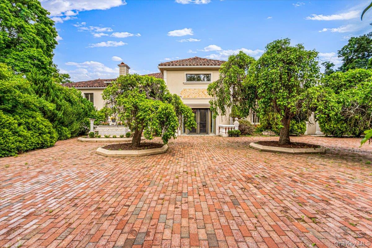 952 Cedar Swamp
