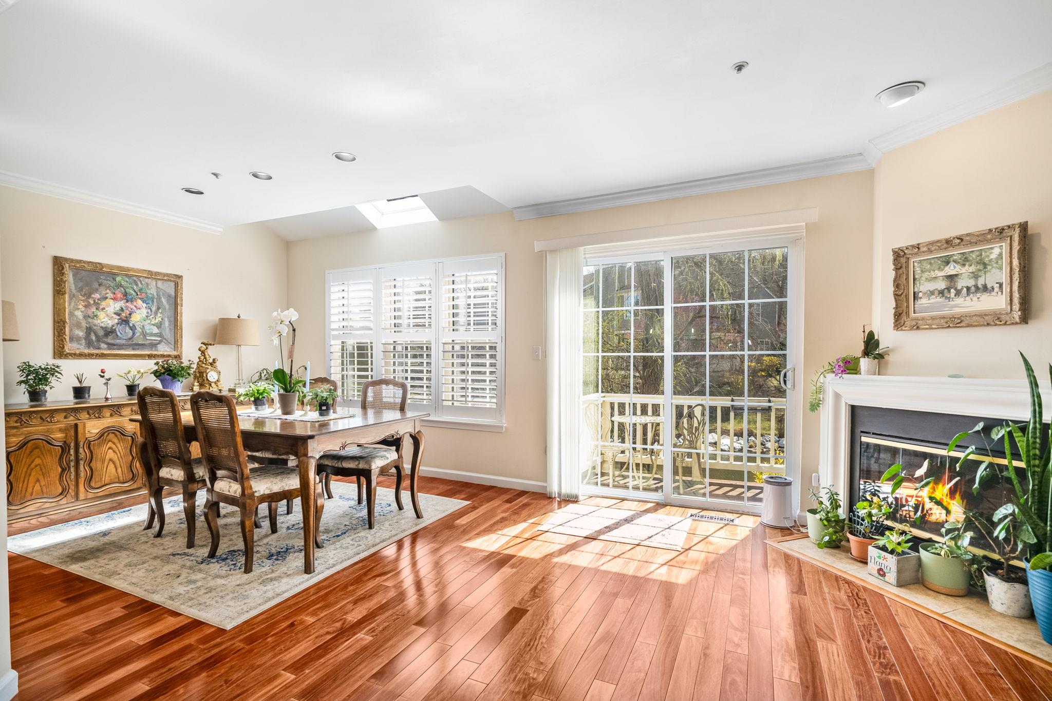 301 Pondside Drive, White Plains, New York image 4