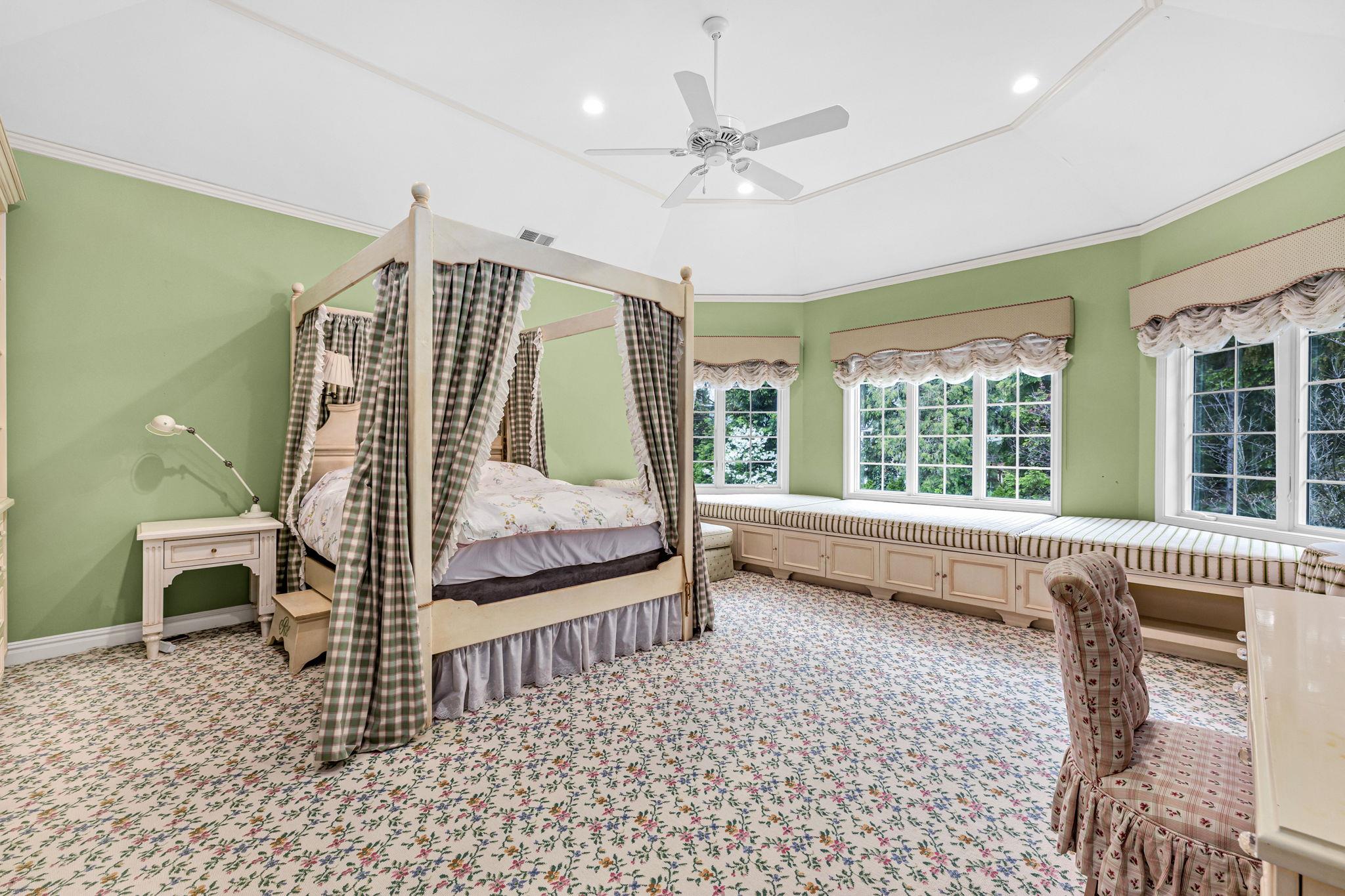 2 Coventry Court, Larchmont, New York image 25