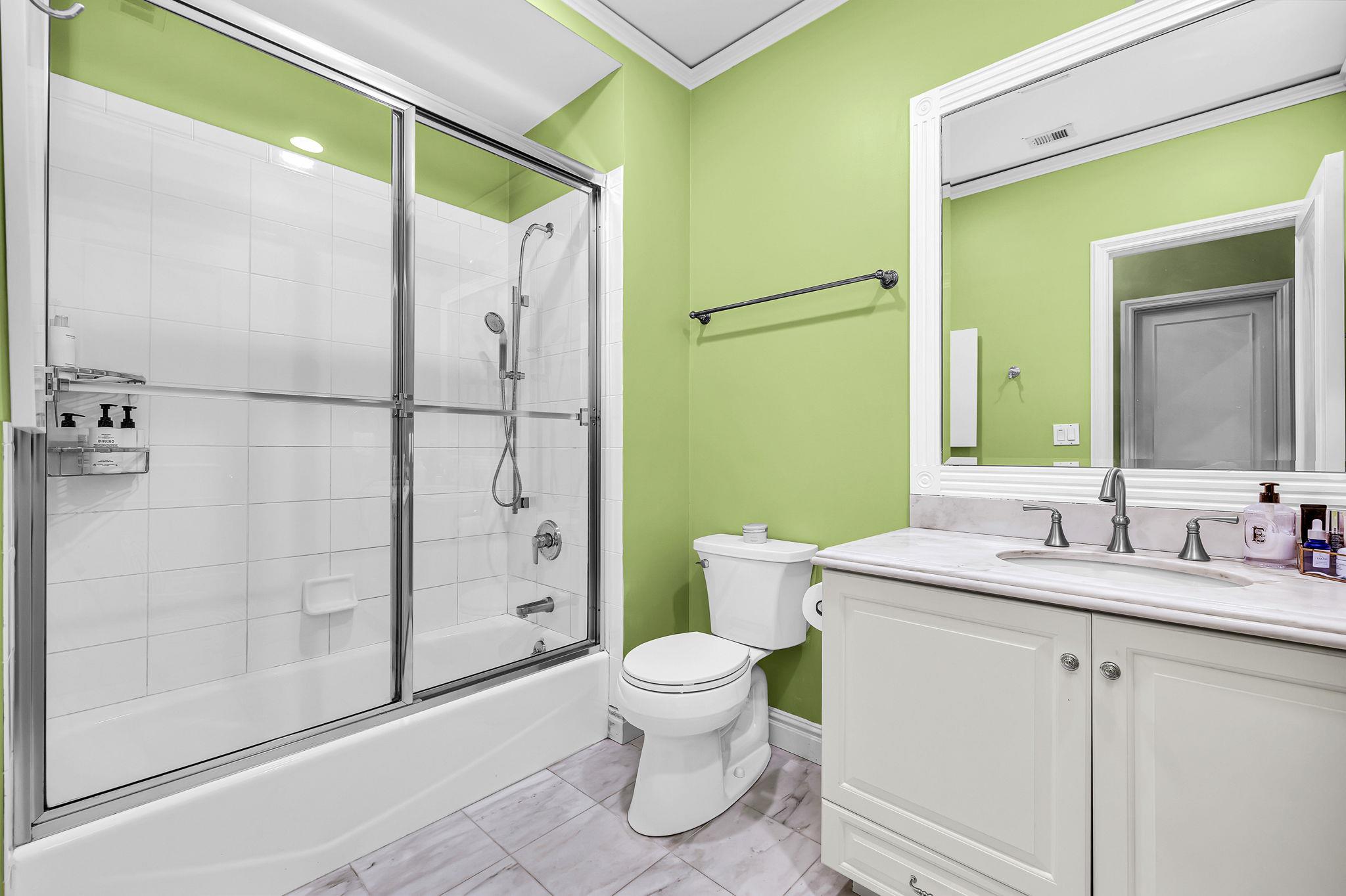 2 Coventry Court, Larchmont, New York image 26