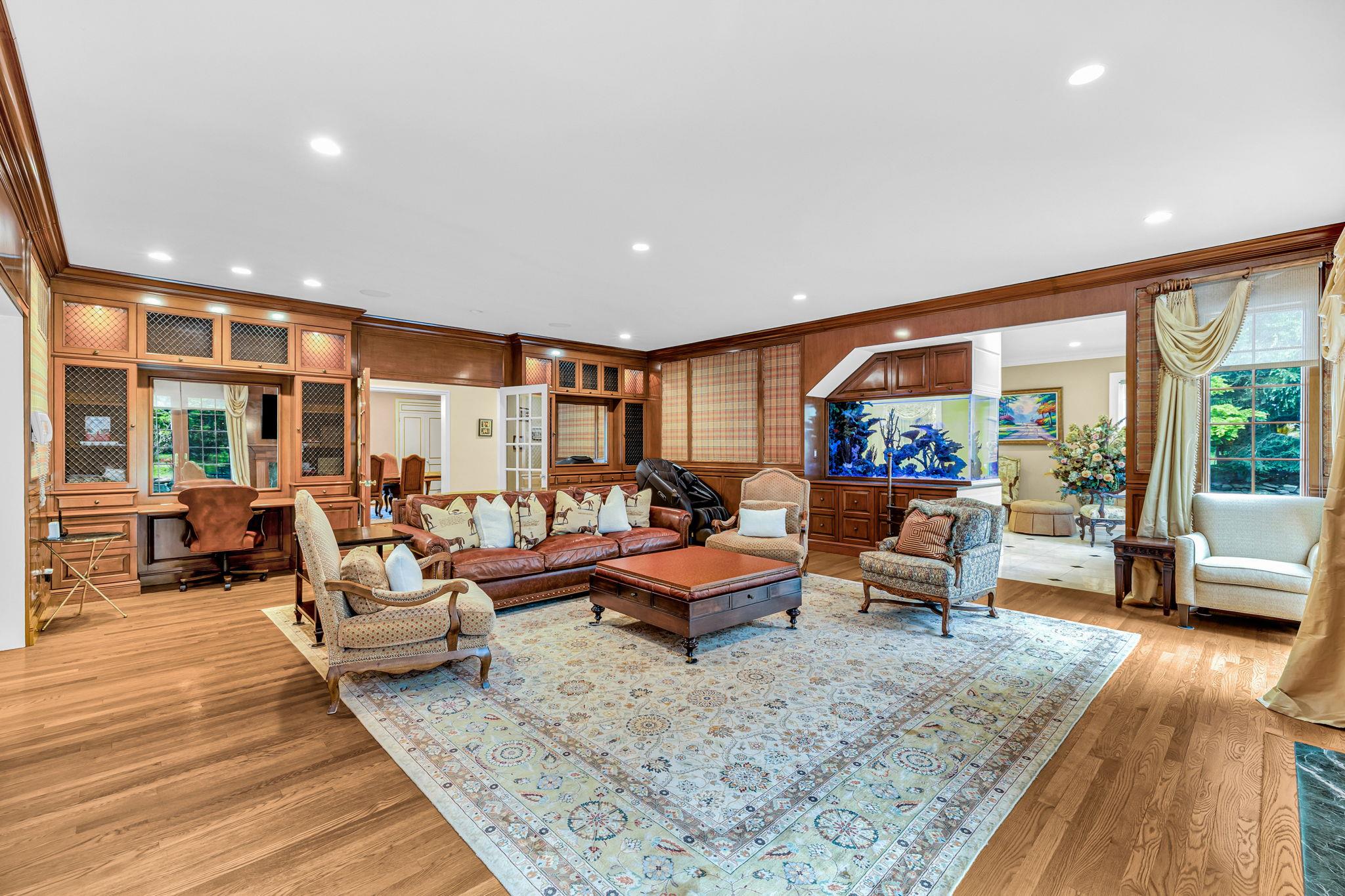 2 Coventry Court, Larchmont, New York image 12