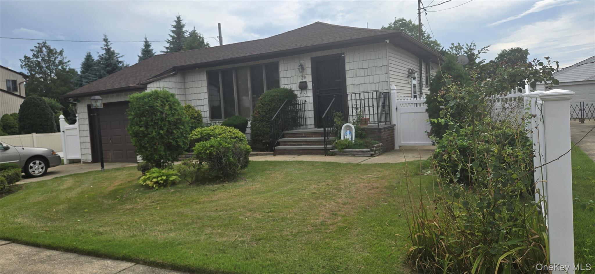 29 Scherer Street