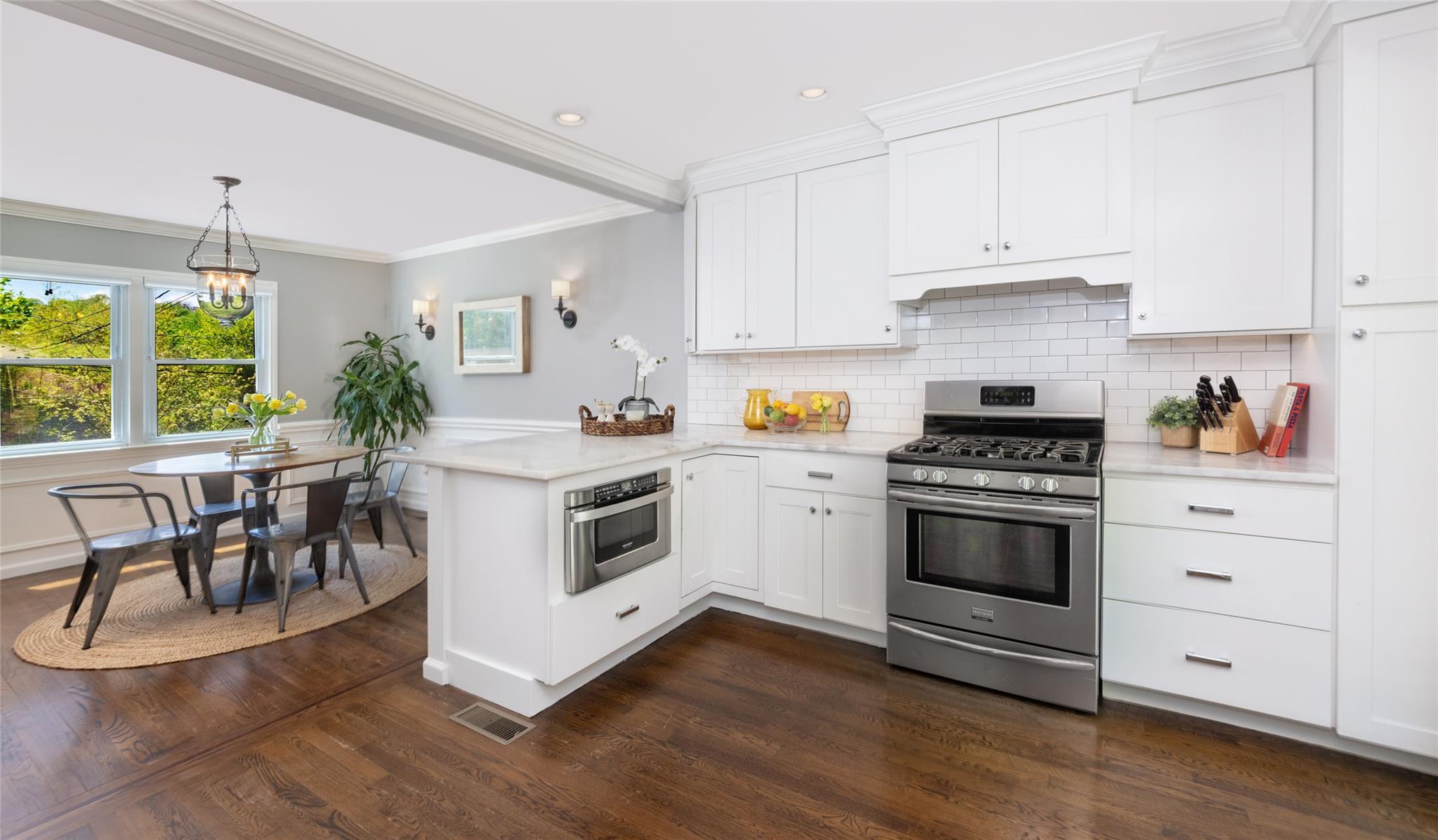 27 Highland Avenue, Dobbs Ferry, New York image 7