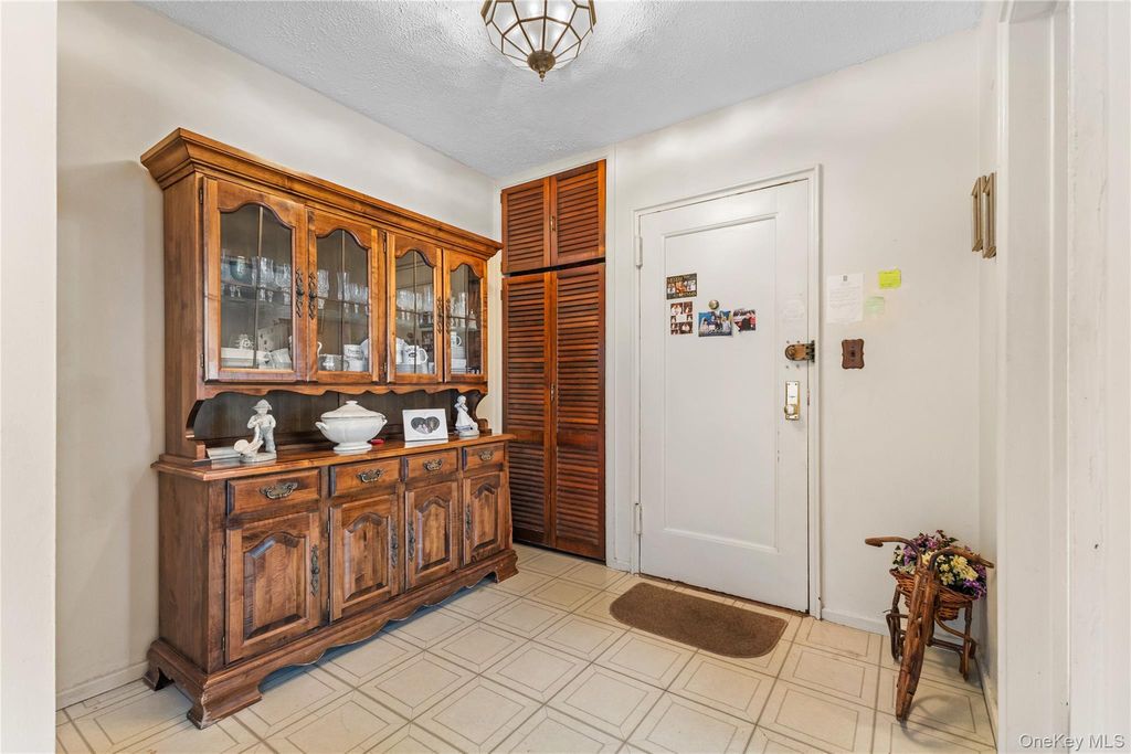 Photo of 58 Lawrence Court #A, White Plains, NY 10603 (MLS # 958854)