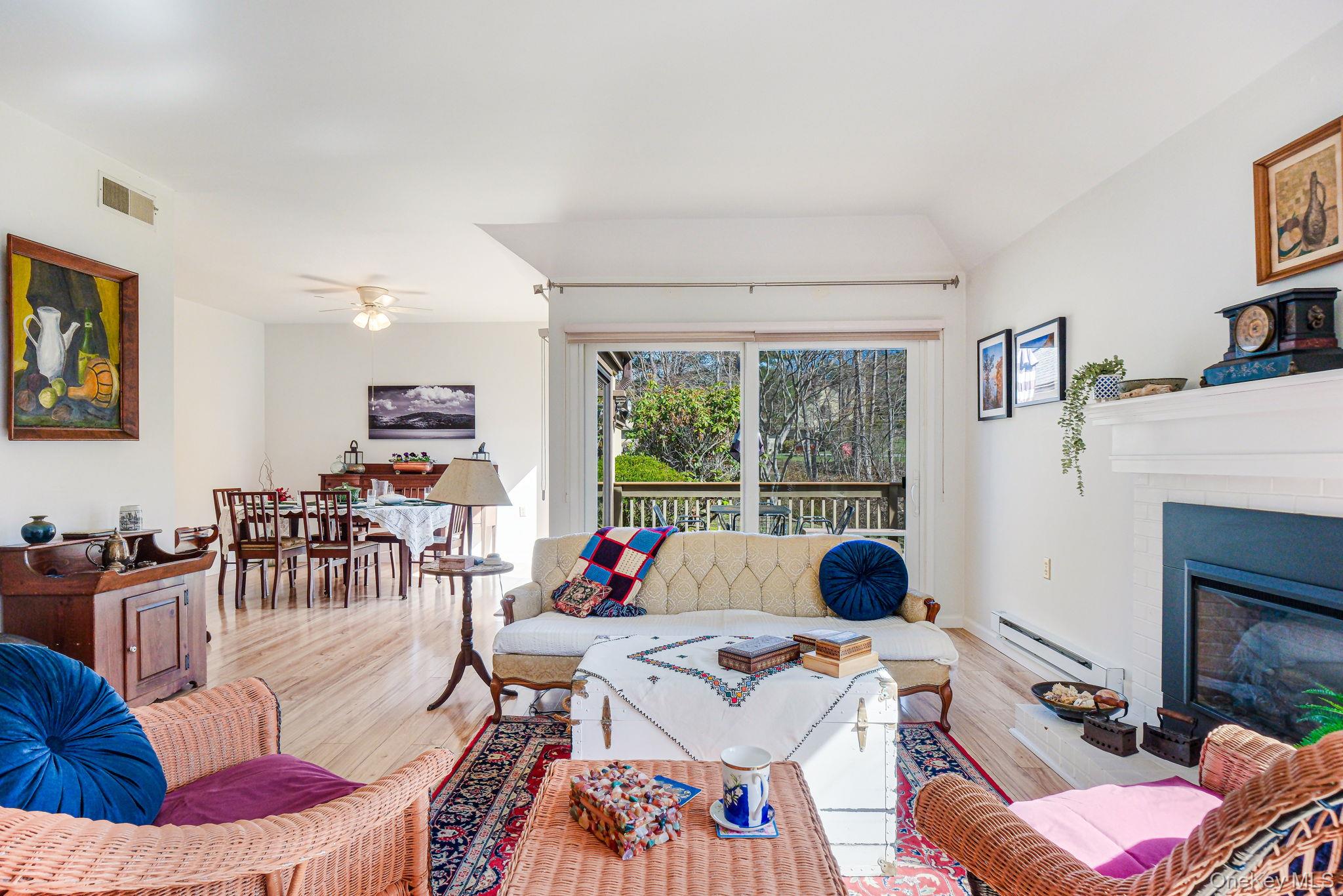 272 Heritage Hills C