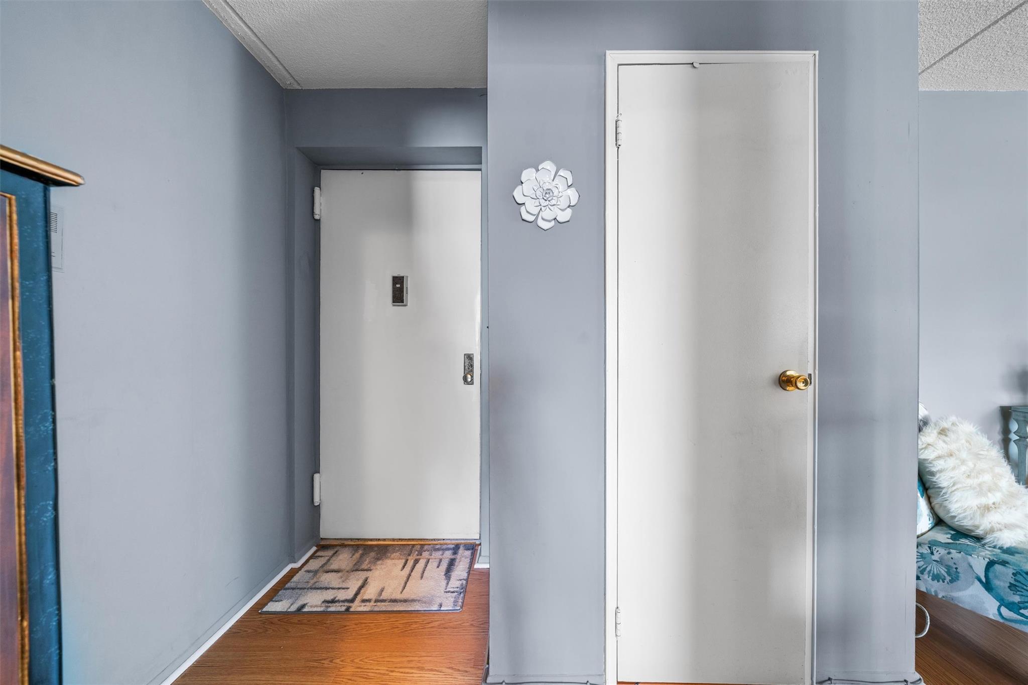 35 Park Avenue #5V, Suffern, New York image 2
