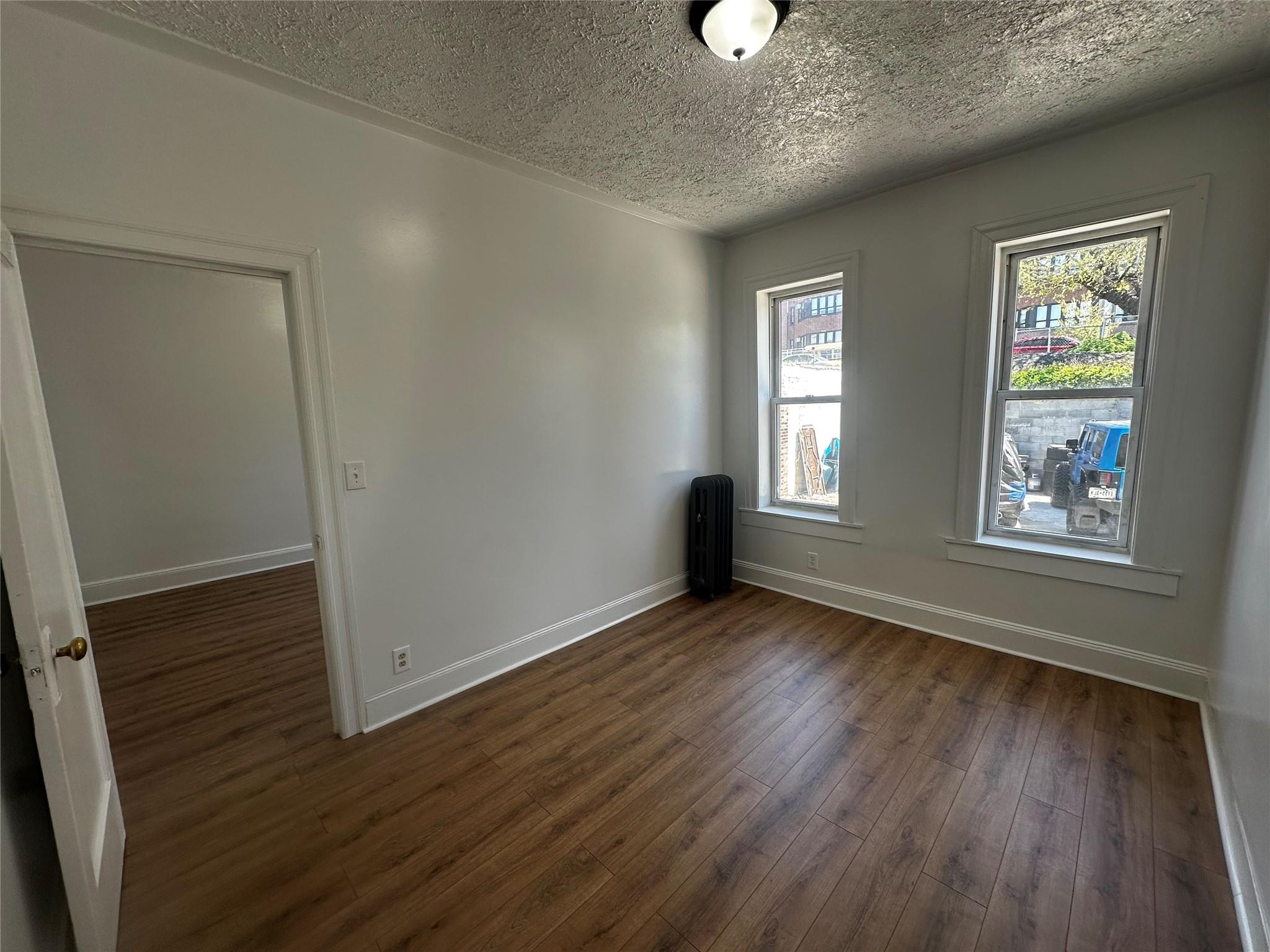 96th Street, East Elmhurst, Queens, NY - 2 Bedrooms  
1 Bathrooms  
4 Rooms - 