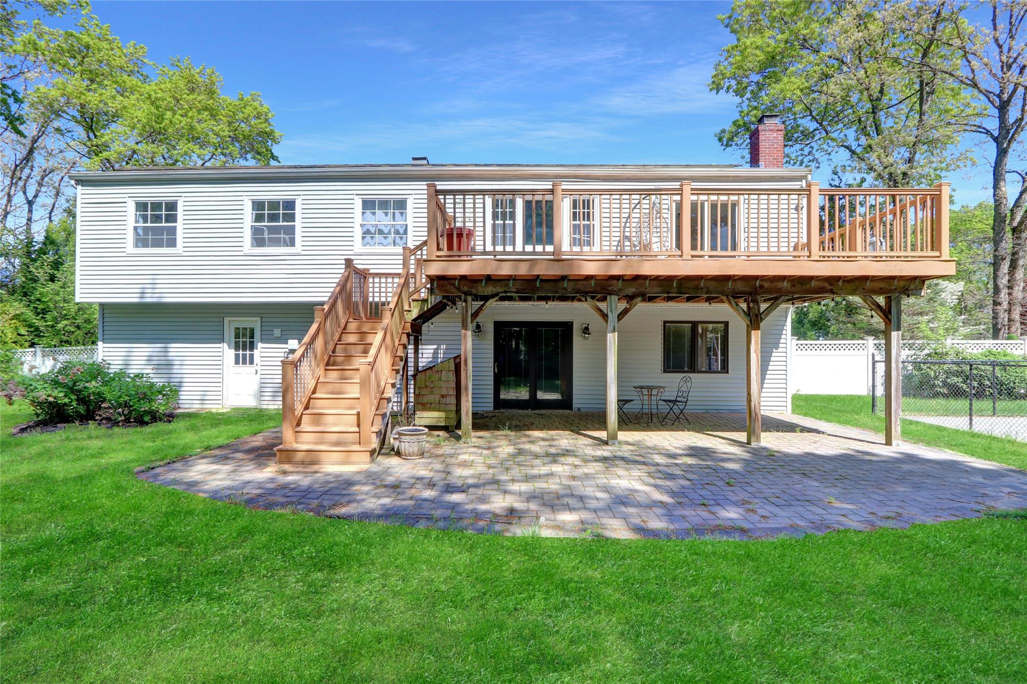 10 Henearly Drive, Miller Place, New York image 28