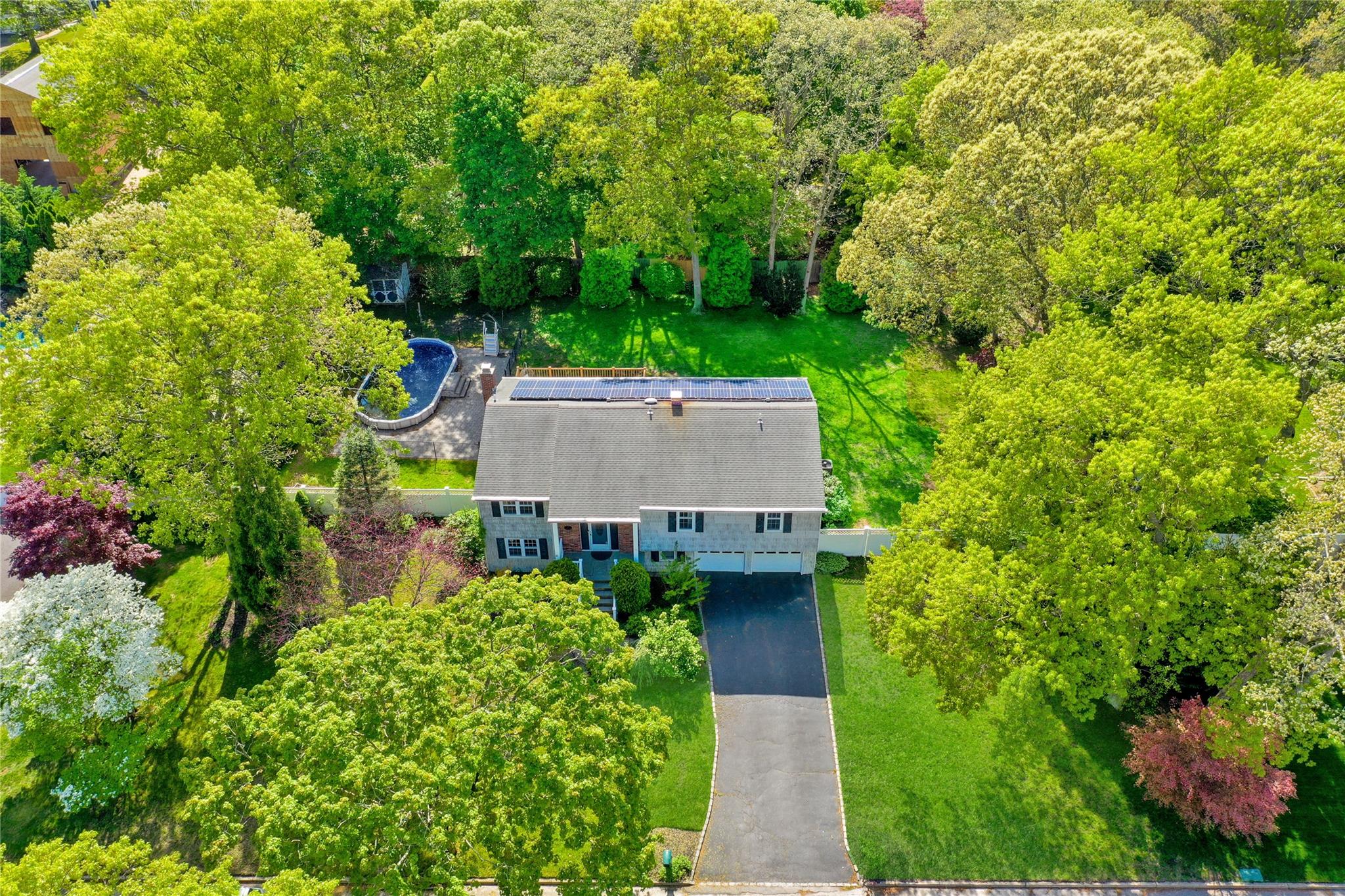 10 Henearly Drive