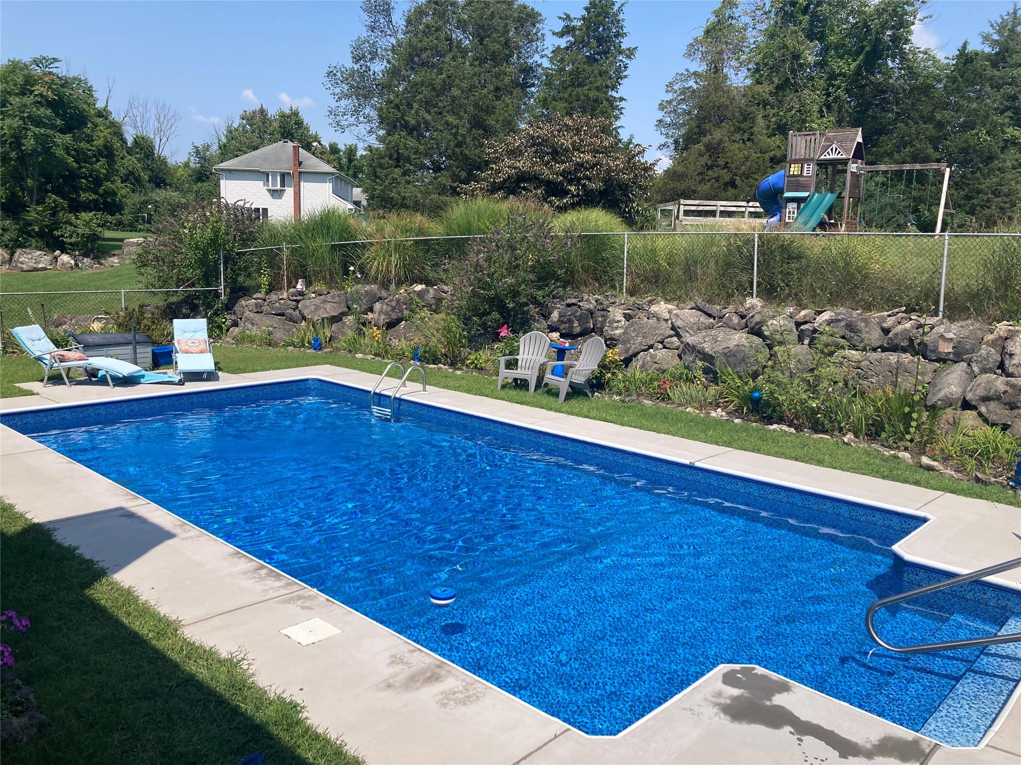 40 Sutton Road, Warwick, New York image 4