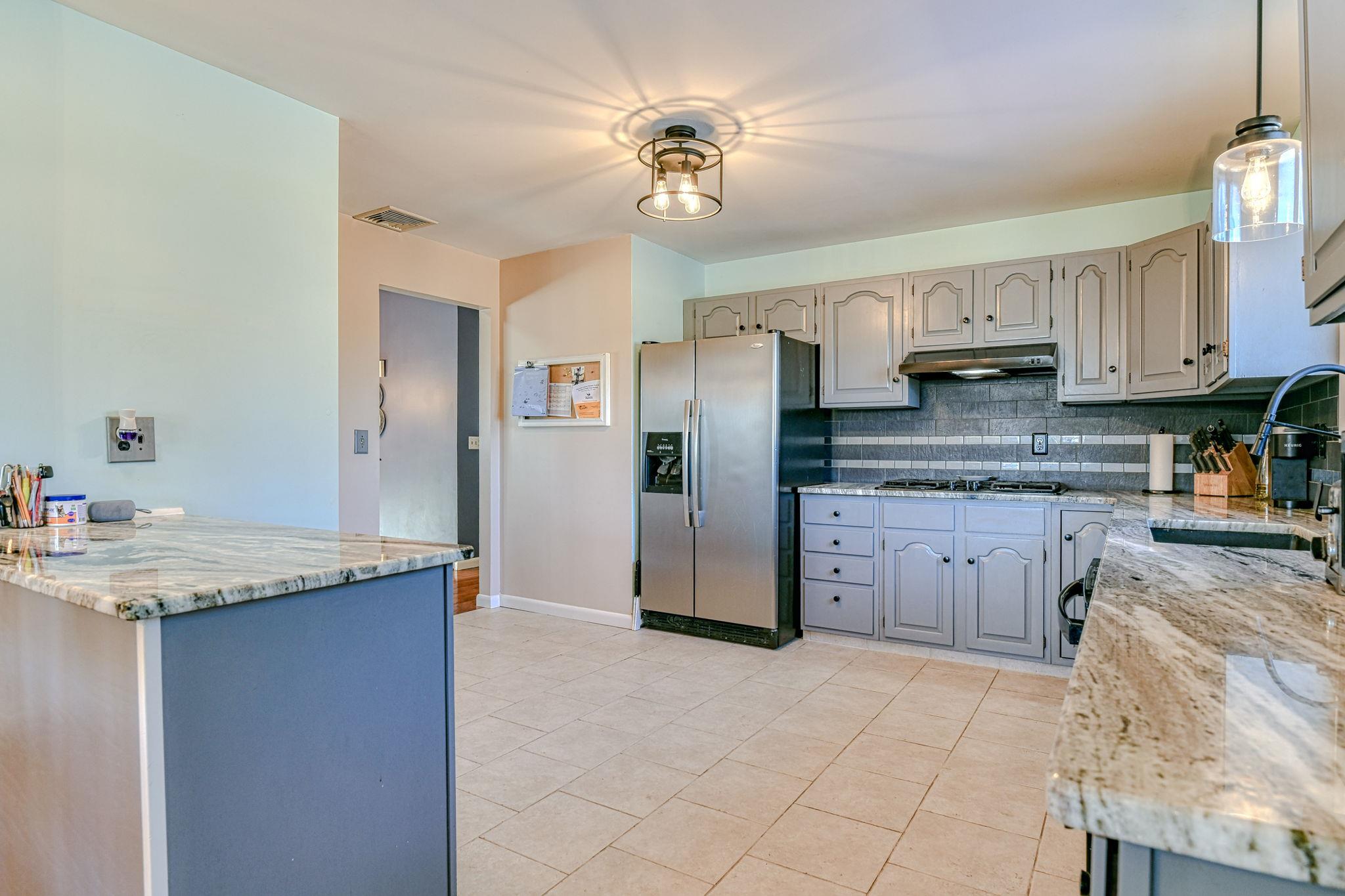 40 Sutton Road, Warwick, New York image 9