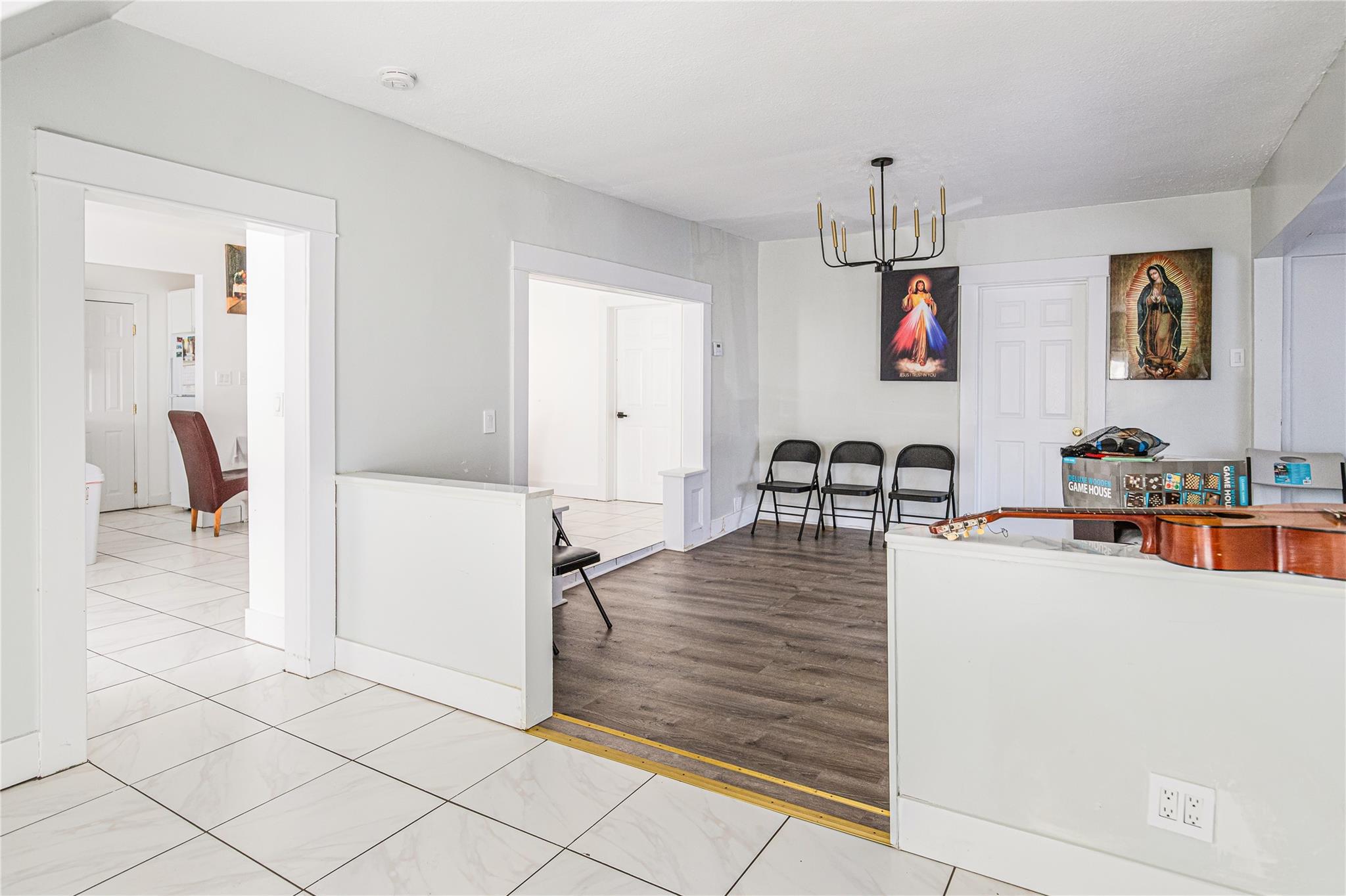 45 Cragmere Road, Airmont, New York image 3