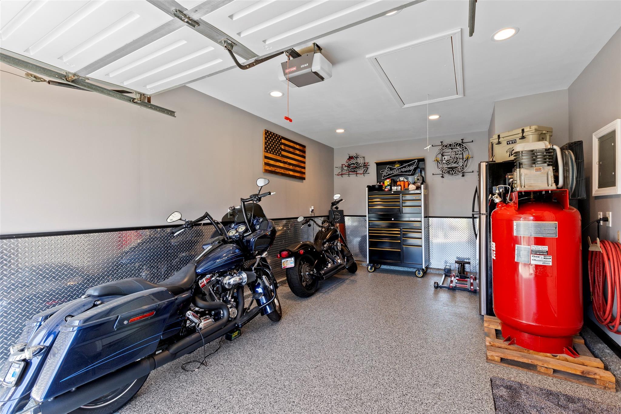 10 Holly Drive, East Northport, New York image 30