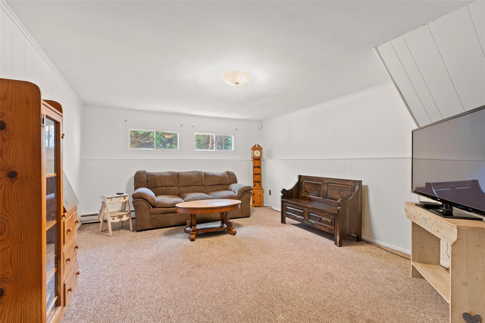 10 Holly Drive, East Northport, New York image 22
