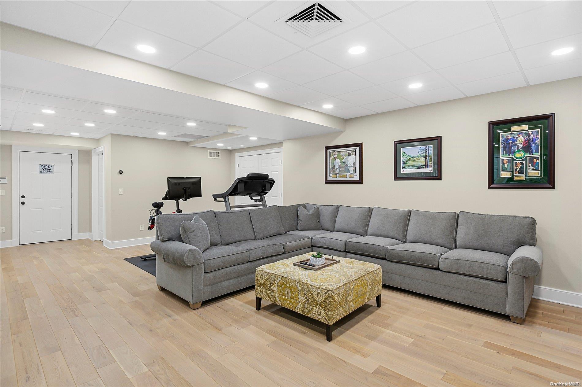 7 Fourteen Hills Court, Sag Harbor, New York image 25