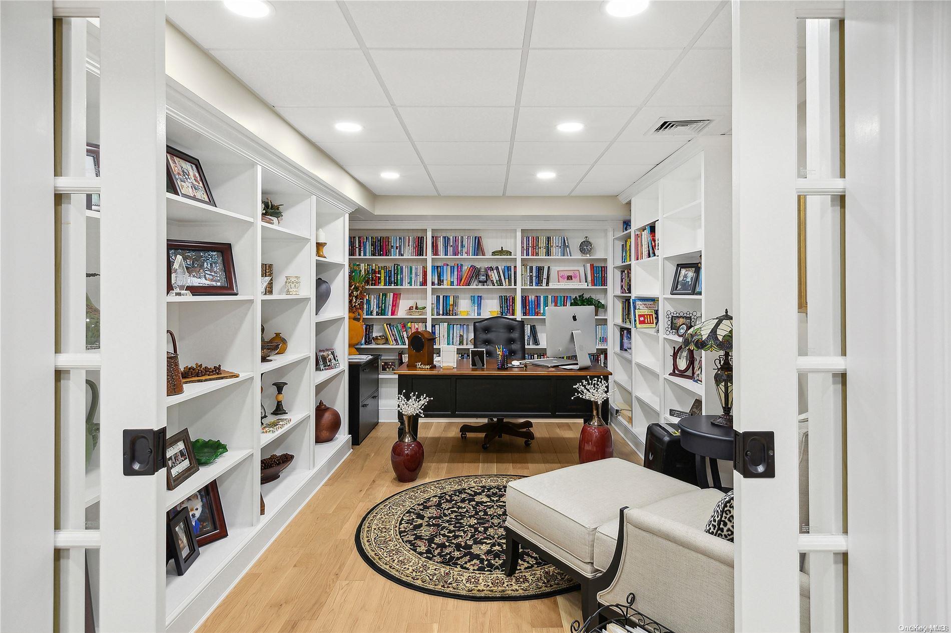 7 Fourteen Hills Court, Sag Harbor, New York image 23