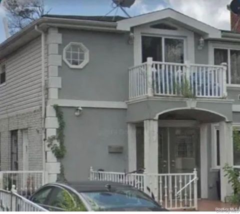 137-06 132nd Avenue Jamaica NY 11436