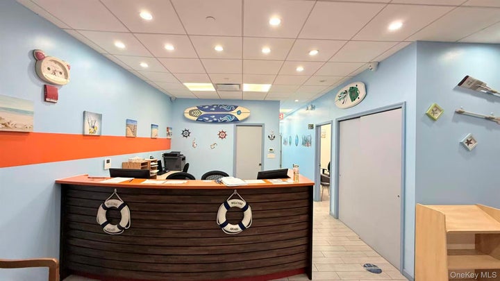 Photo 1 of 12 — 131-07 40th Road E33, Flushing, NY 11354