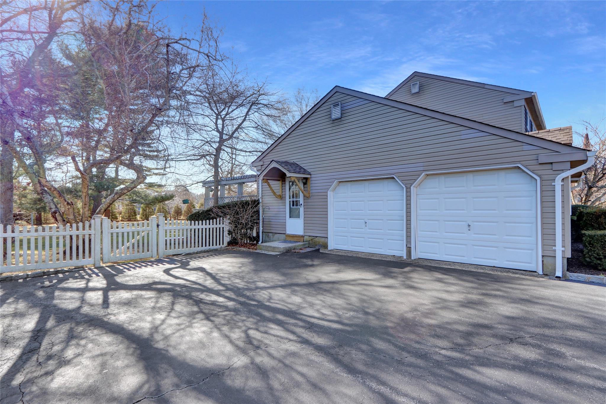 326 Great River Road, Great River, New York image 28