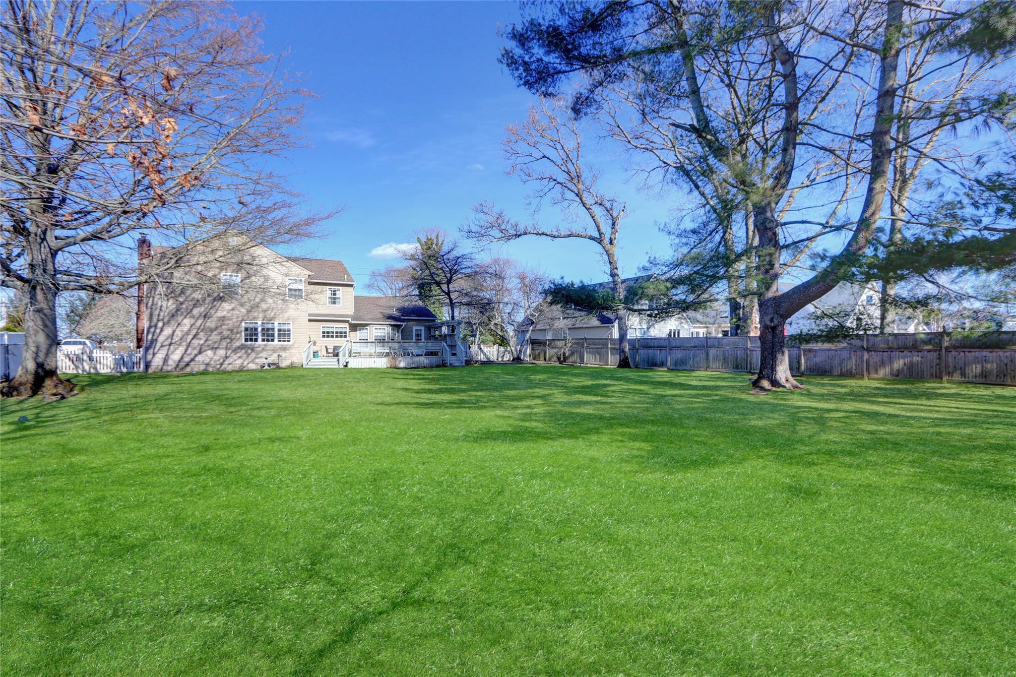 326 Great River Road, Great River, New York image 29
