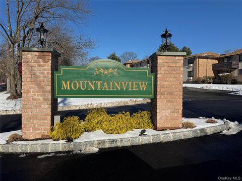 952 Sierra Vista Lane Valley Cottage NY 10989