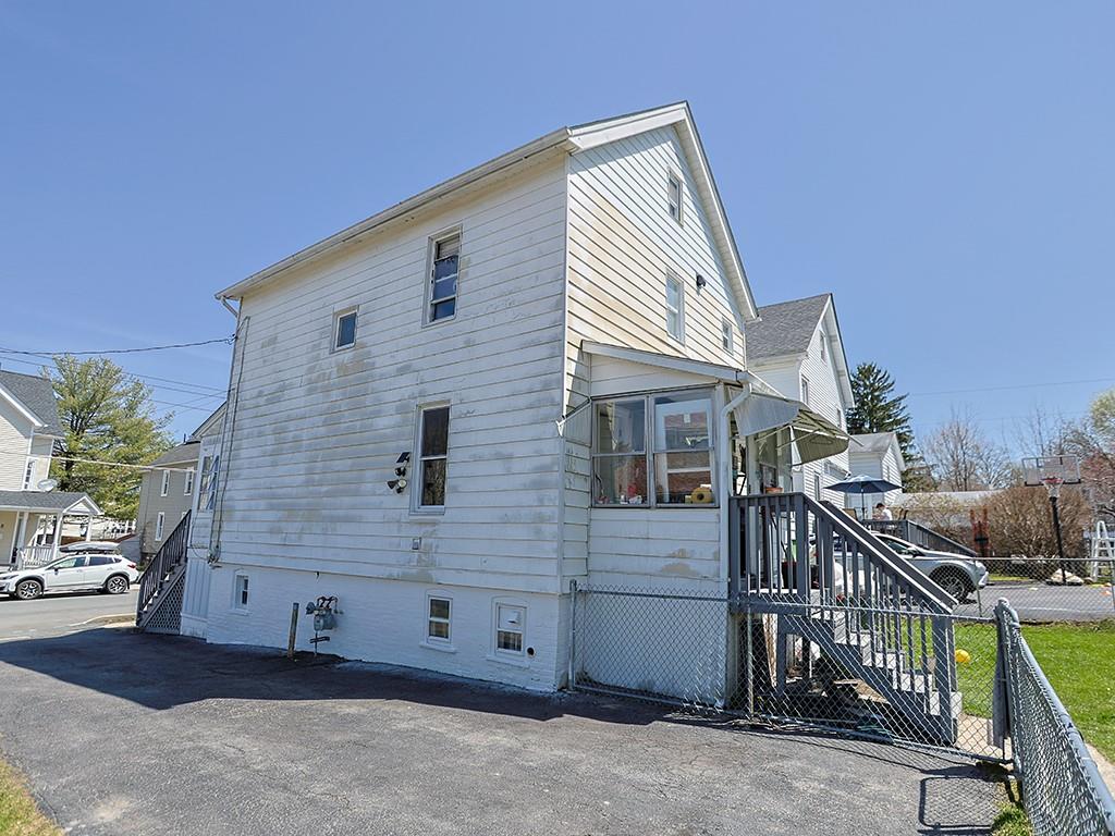 47 Liberty Street, Middletown, New York image 6