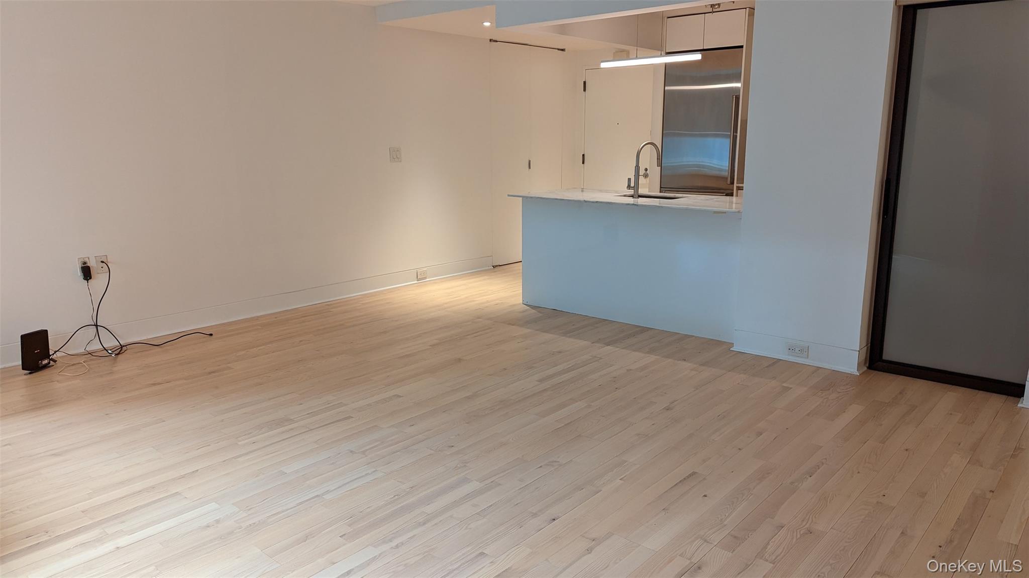 322 W 57 Street 54Q