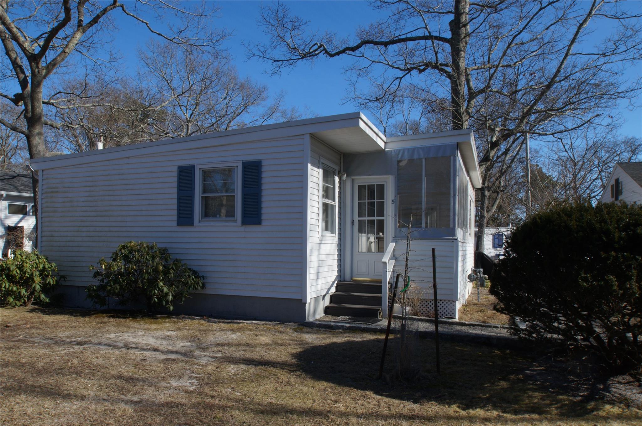 Property for Sale at E Tiana Road 5, Hampton Bays, Hamptons, NY - Bedrooms: 1 
Bathrooms: 1  - $350,000