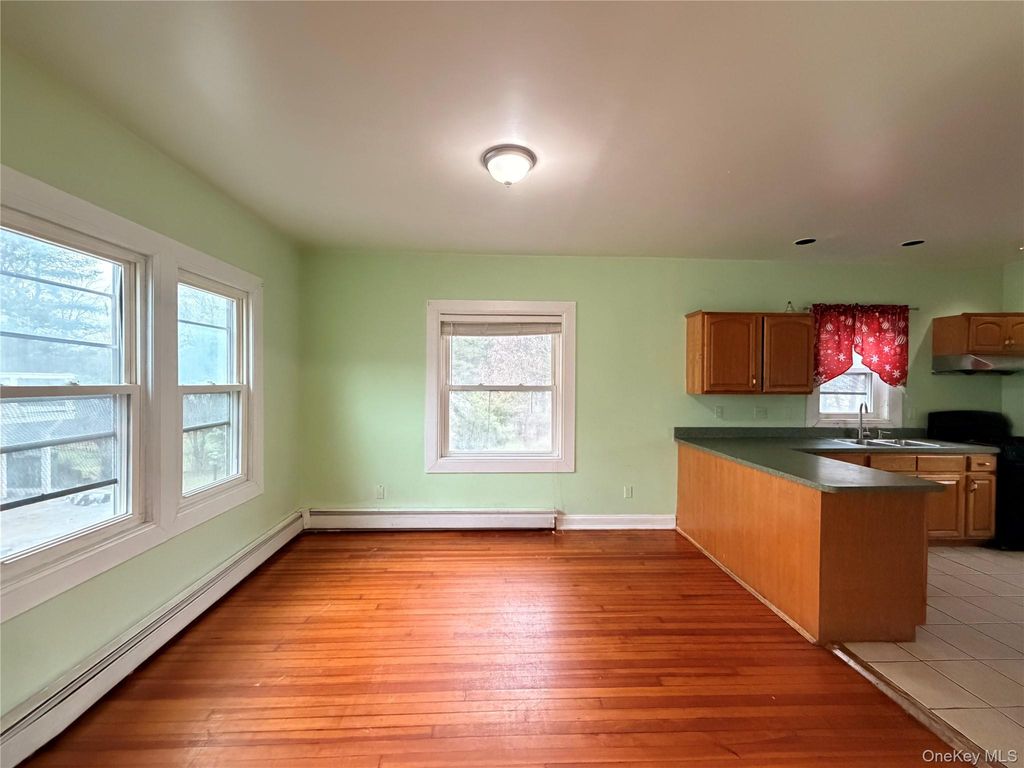 Photo of 37 California Avenue, Middletown, NY 10940 (MLS # 980237)