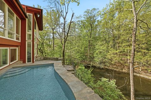 Tiny photo for 150 N Healy Avenue, Hartsdale, NY 10530 (MLS # 947040)