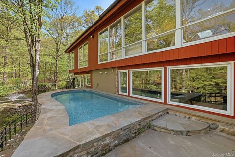 Tiny photo for 150 N Healy Avenue, Hartsdale, NY 10530 (MLS # 947040)