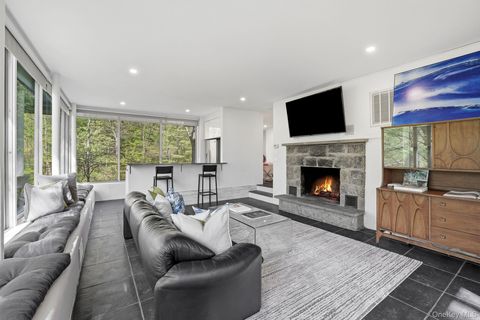 Tiny photo for 150 N Healy Avenue, Hartsdale, NY 10530 (MLS # 947040)