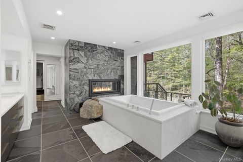 Tiny photo for 150 N Healy Avenue, Hartsdale, NY 10530 (MLS # 947040)