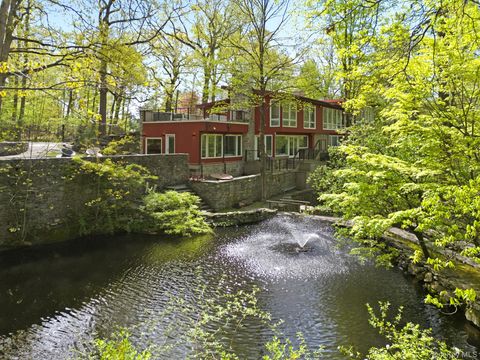 Tiny photo for 150 N Healy Avenue, Hartsdale, NY 10530 (MLS # 947040)