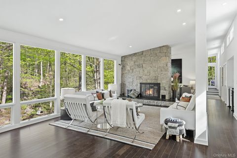 Tiny photo for 150 N Healy Avenue, Hartsdale, NY 10530 (MLS # 947040)