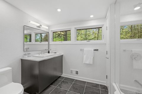 Tiny photo for 150 N Healy Avenue, Hartsdale, NY 10530 (MLS # 947040)