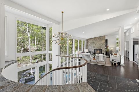 Tiny photo for 150 N Healy Avenue, Hartsdale, NY 10530 (MLS # 947040)