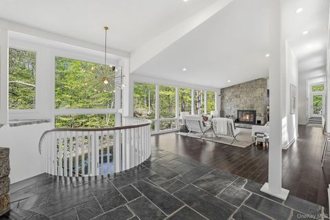 Tiny photo for 150 N Healy Avenue, Hartsdale, NY 10530 (MLS # 947040)