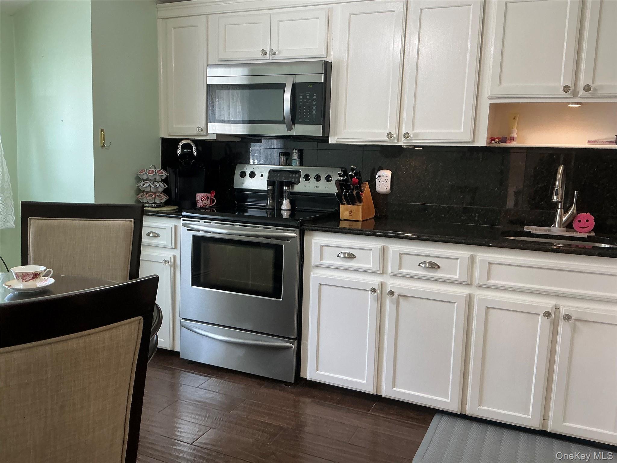 606 Birch Hollow Drive