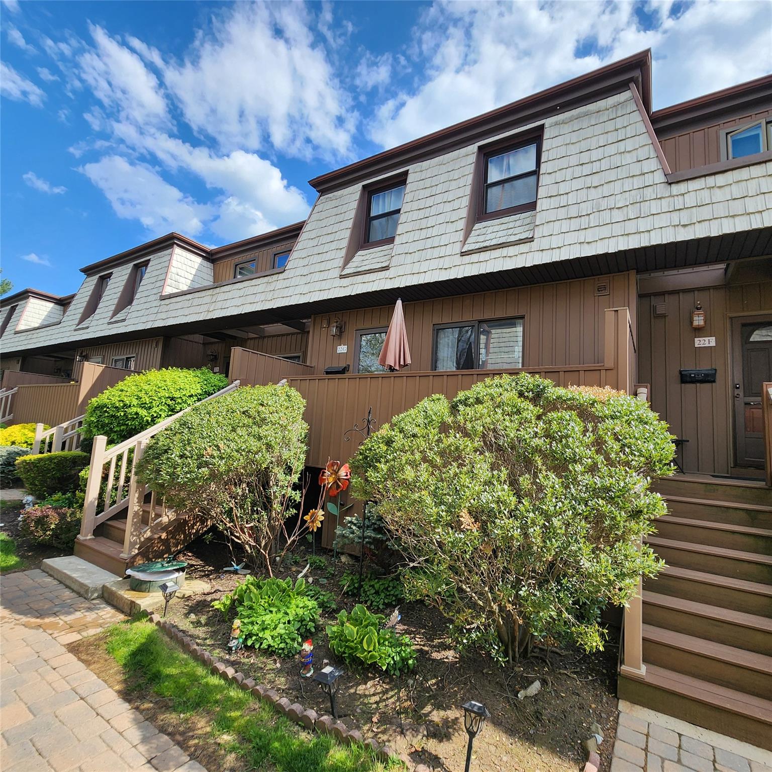 22 Heritage Drive #G, New City, New York image 2