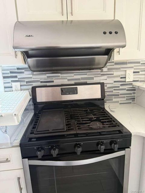 Condo For Rent - 34-44 59th Street #3F<br/> Woodside, NY 11377