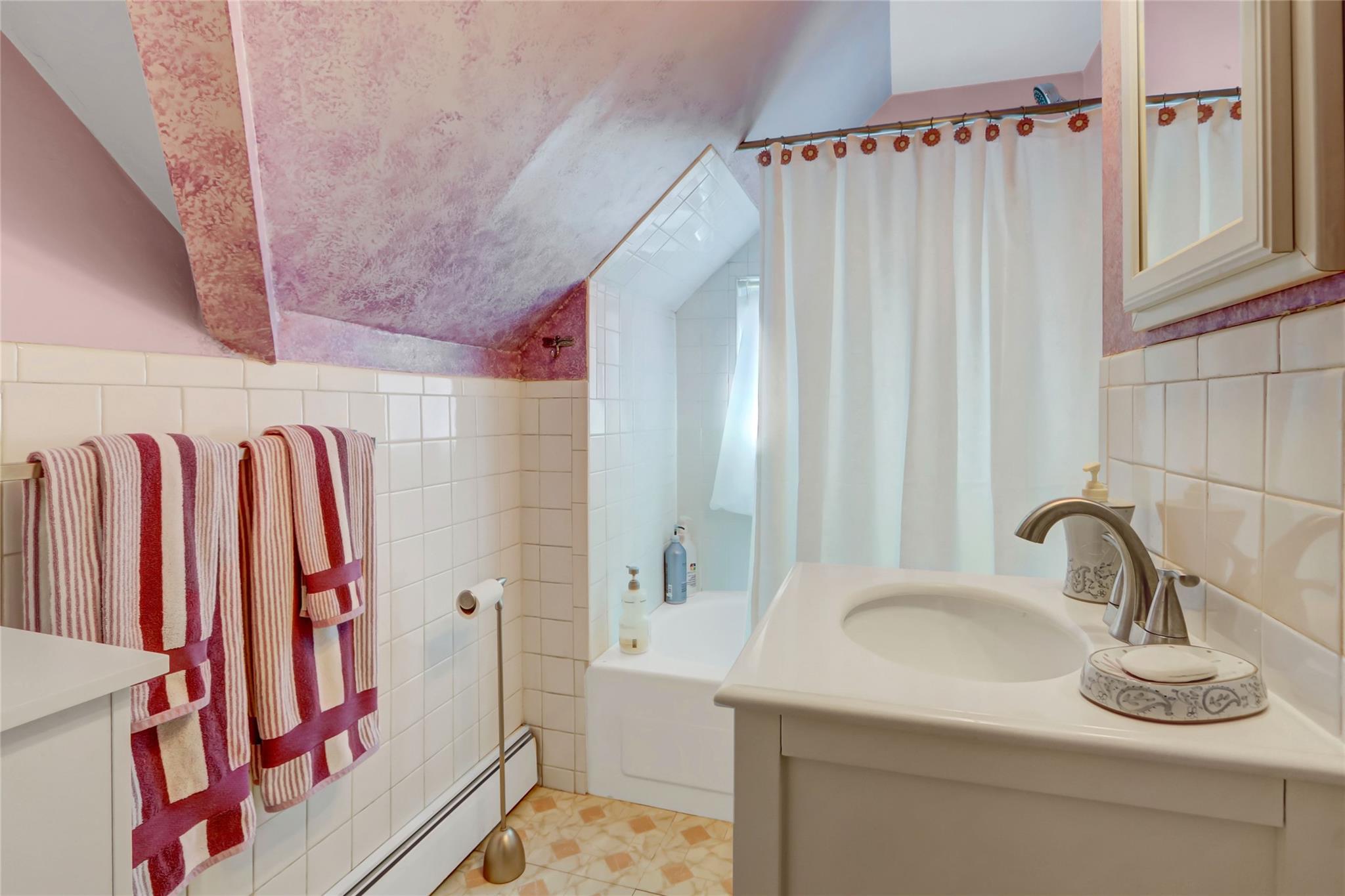 47 Elves Lane, Levittown, New York image 11