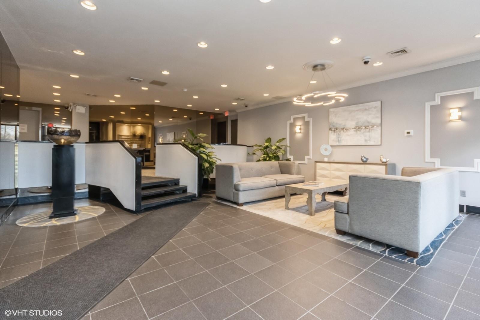 500 High Point Drive #PH 10, Hartsdale, New York image 4