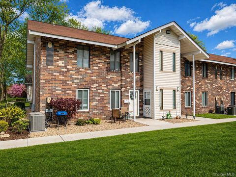 Photo of 11 Sierra Court #11, Coram, NY 11727 (MLS # 989396)