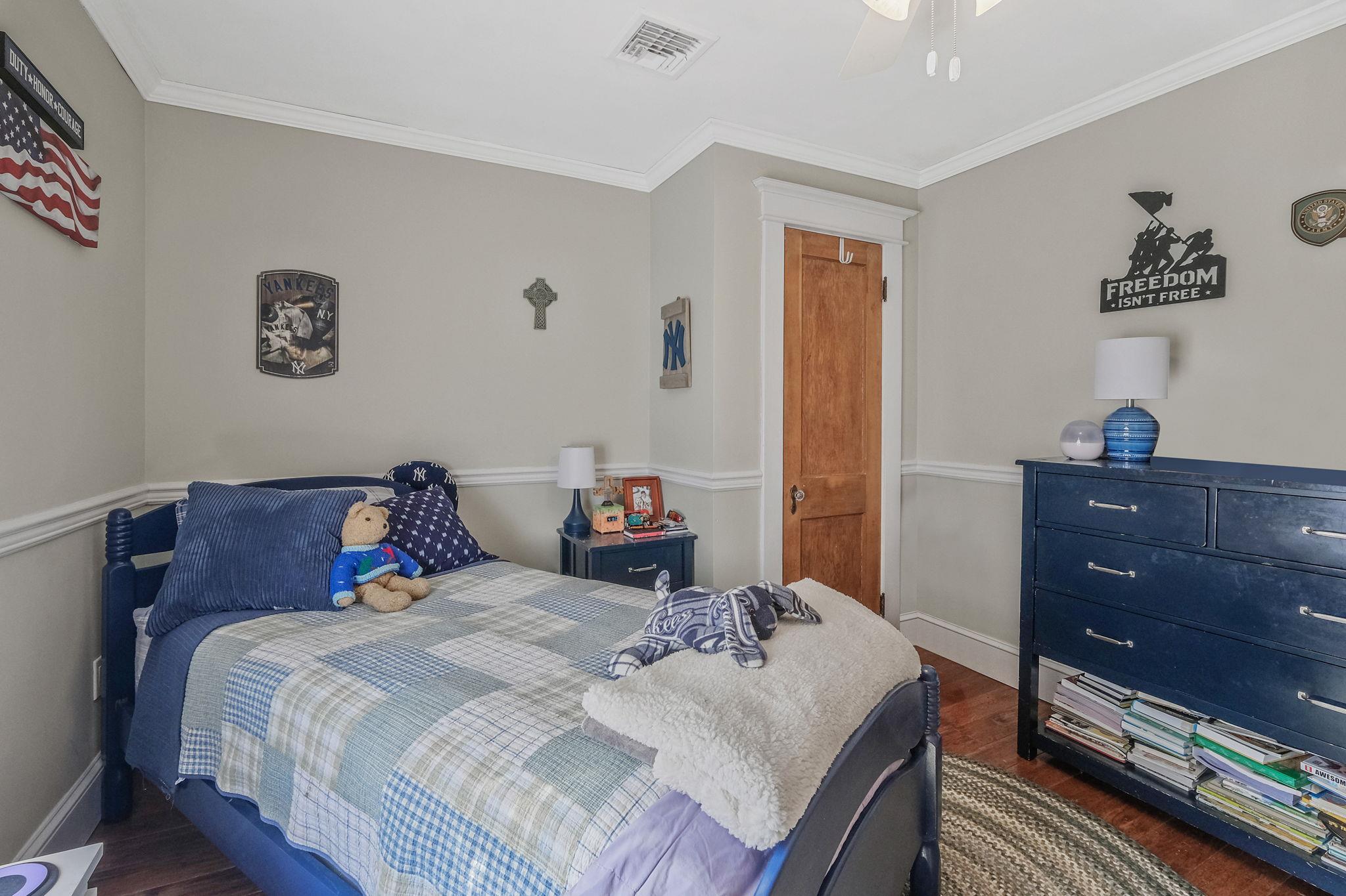 11 Bohack Court, Sayville, New York image 27